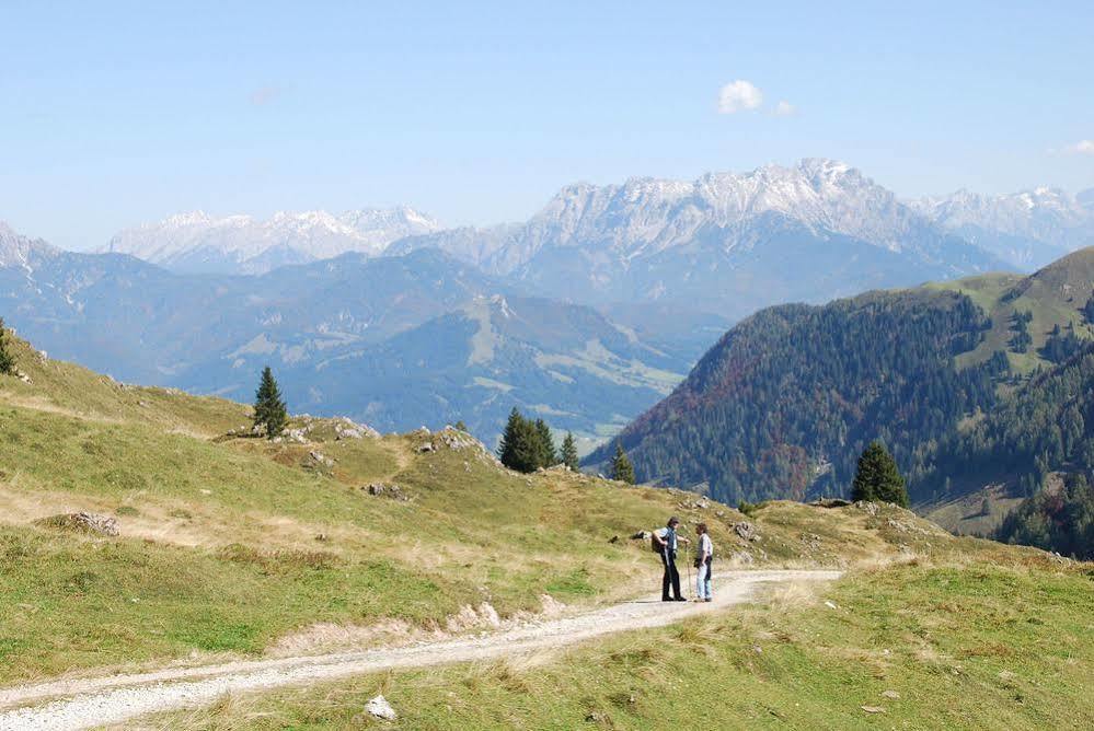 Romantik Aparthotel Sonnleitn St. Johann in Tirol Kültér fotó